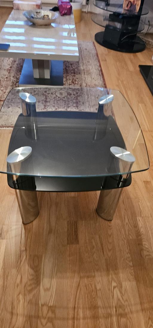 Buy & Sell Enfield Town Centre Enfield - Photos for Very good condition Coffee and Lamp table set