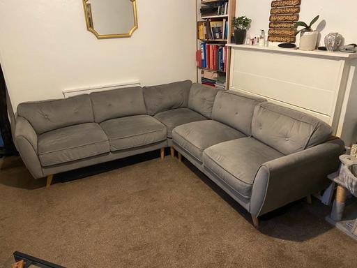 Buy & Sell Lewisham South East London - Photos for GREY GOOD QUALITY SOFA £900 - £600 OFF