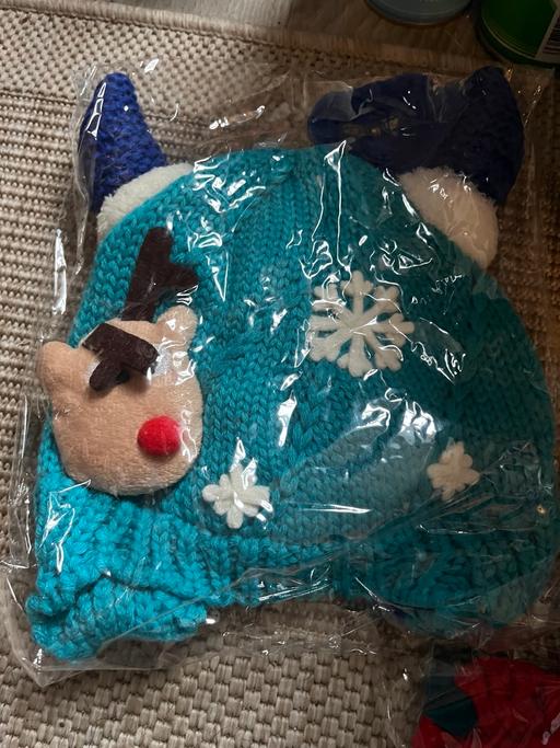 Buy & Sell Wednesfield Wolverhampton - Photos for New kids Christmas hats 2£ each