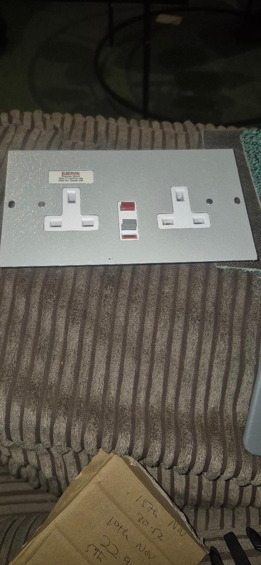 Buy & Sell Selhurst South East London - Photos for ELECTRAK SOCKETS