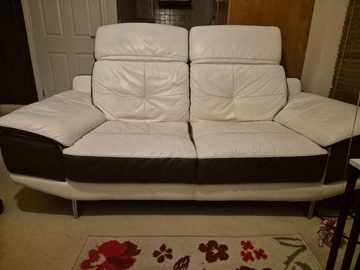Buy & Sell Westcroft Milton Keynes - Photos for 3 piece leather sofa set