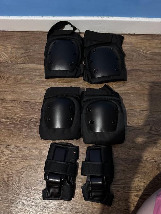 Buy & Sell Chigwell Epping Forest - Photos for Knee, hand and elbow pads