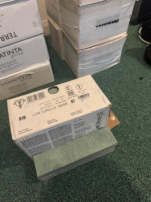 Buy & Sell Waddon South East London - Photos for TERRATINTA Tiles