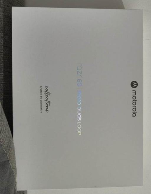 Buy & Sell Bow East London - Photos for Motorola razr 60 Swarovski edition