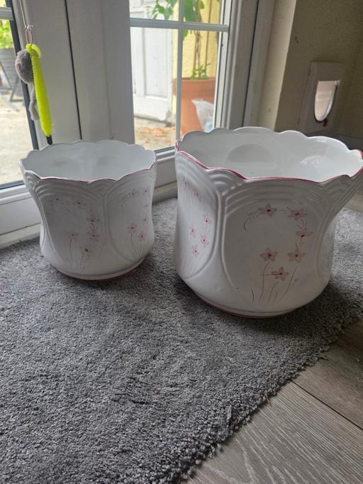 Buy & Sell Cranford Hounslow - Photos for beautiful planter set