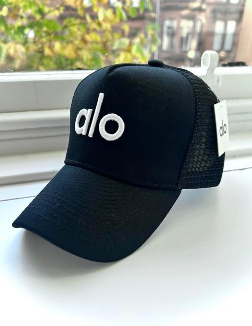 Buy & Sell Glasgow Airport Renfrewshire - Photos for ALO Yoga Trucker Cap