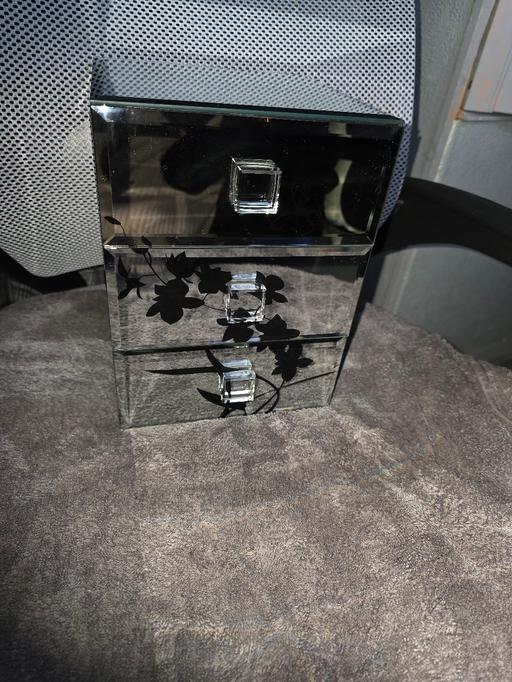 Buy & Sell Cranford Hounslow - Photos for mirrored draws