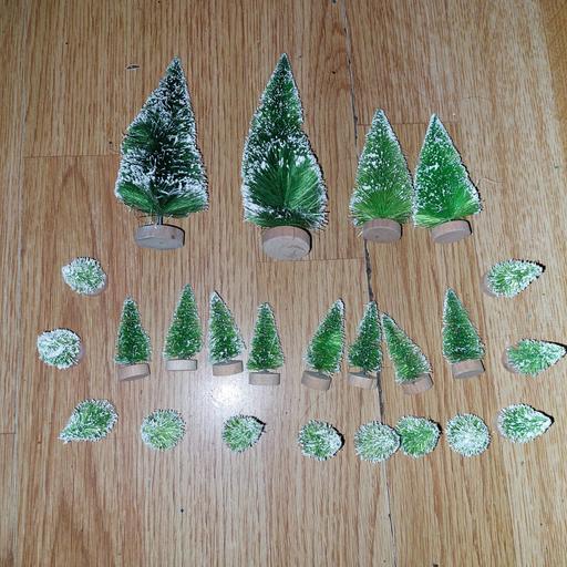 Buy & Sell Ocker Hill Sandwell - Photos for christmas mini tiny trees x 24