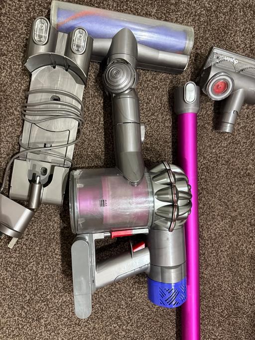 Buy & Sell Blackburn Blackburn with Darwen - Photos for Dyson v6 Hoover