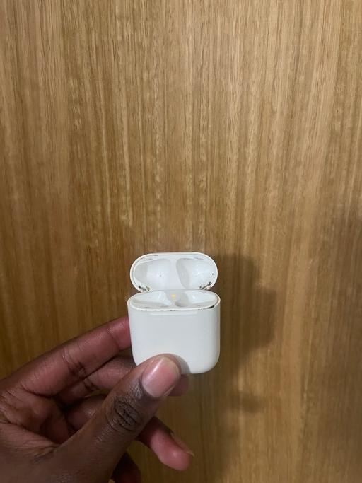 Buy & Sell Reading Town Centre Reading - Photos for Airpod Generation 2 case