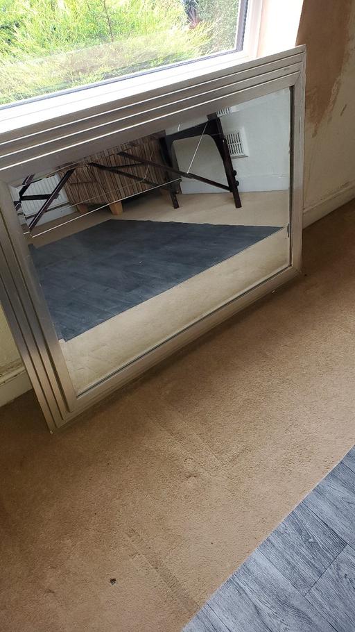 Buy & Sell Kings Heath Birmingham - Photos for Large heavy mirror in very good condition