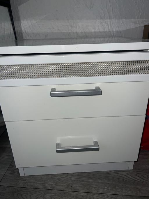 Buy & Sell Quinton Birmingham - Photos for Bedside cabinet