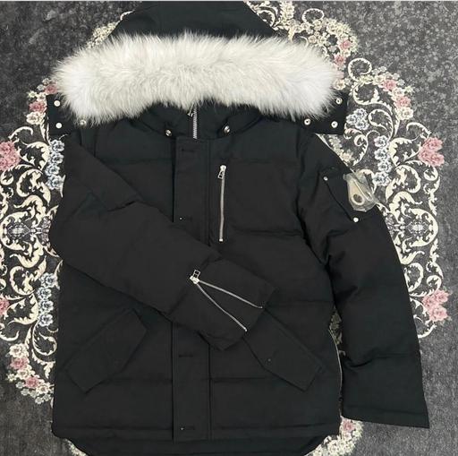 Buy & Sell Belmont Sutton - Photos for Moose Knuckles Puffer