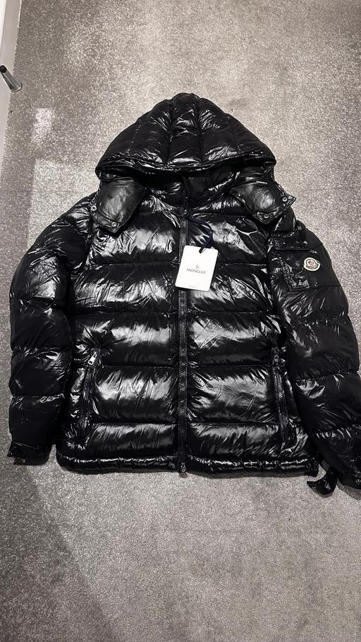 Buy & Sell Belmont Sutton - Photos for Moncler Maya
