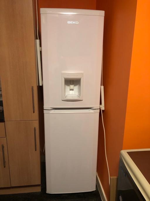 Buy & Sell Croydon Croydon - Photos for Fridge freezer beko