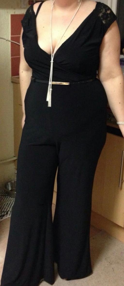 Buy & Sell Hollingwood Chesterfield - Photos for Evening Jumpsuit