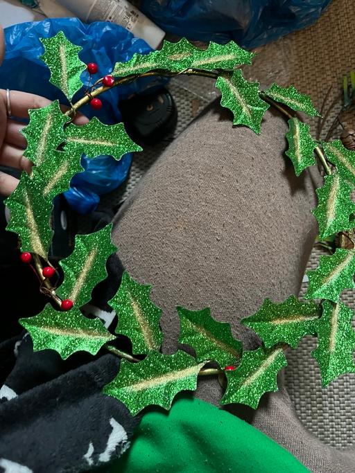 Buy & Sell Wednesfield Wolverhampton - Photos for New metal wreath