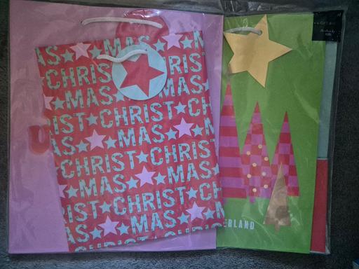 Buy & Sell Crumpsall Manchester - Photos for new Xmas 4pk Gift Bags