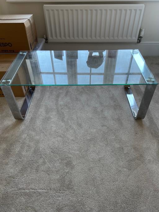 Buy & Sell Hillmorton Rugby - Photos for Glass coffee table