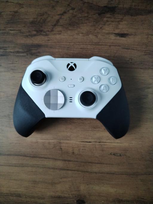 Buy & Sell Balsall Heath Birmingham - Photos for Official Xbox Elite 2 Controller white boxed