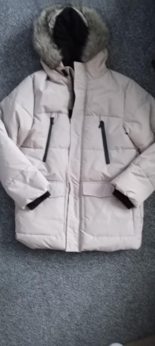 Buy & Sell Rothwell North Northamptonshire - Photos for Coat (like new)