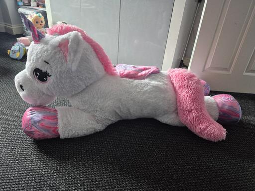 Buy & Sell Northfield Birmingham - Photos for Huge Unicorn 🦄