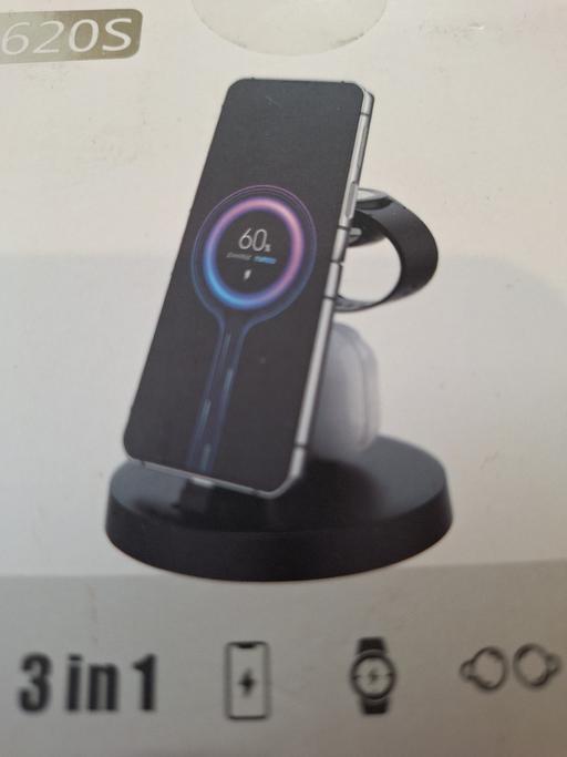 Buy & Sell Quinton Birmingham - Photos for wireless chaeger, phone, smartwatch