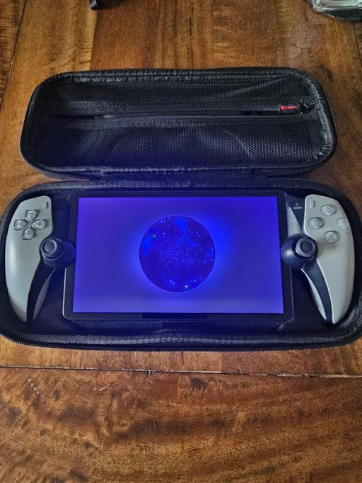 Buy & Sell Tipton Sandwell - Photos for PlayStation Portal with travel case