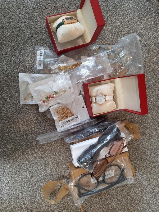 Buy & Sell Quinton Birmingham - Photos for watchs, earings, glasses, hair clips, braclet