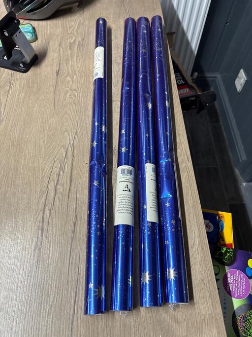 Buy & Sell Duckmanton Chesterfield - Photos for 4 rolls of Christmas wrapping paper