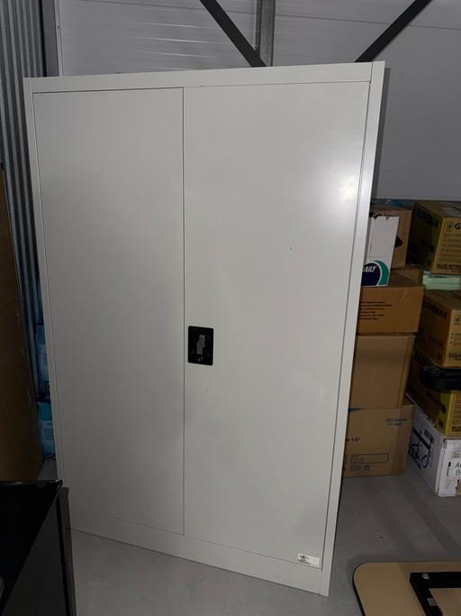 Buy & Sell Elmers End South East London - Photos for cabinet