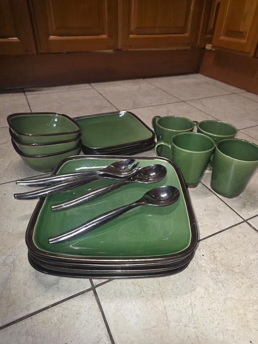 Buy & Sell Cranford Hounslow - Photos for beautiful ceramic dinner set