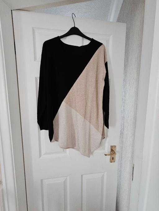 Buy & Sell Newton Doncaster - Photos for jumper, size 16.