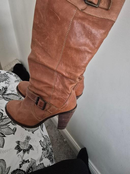 Buy & Sell Oxley Wolverhampton - Photos for woman's Boots