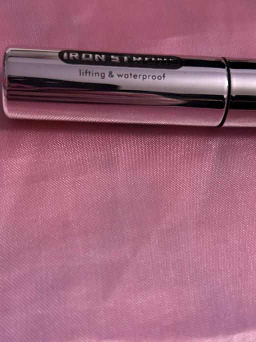 Buy & Sell Northville South Gloucestershire - Photos for Iron strong lifting and waterproof mascara