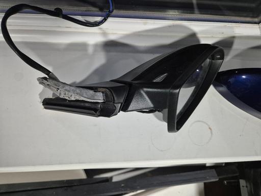 Vehicles Hockley Birmingham - Photos for VW Golf MK 7/7.5 N/S Wing Mirror (Electric)