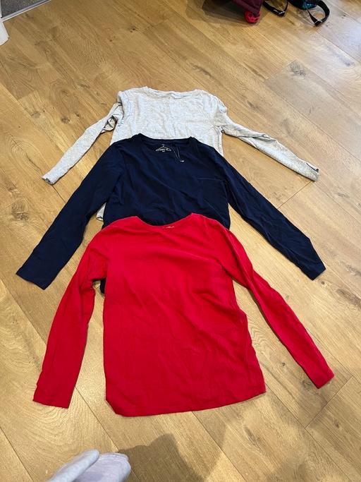 Buy & Sell Wingate County Durham - Photos for Age 12-13 long sleeved tops (new)