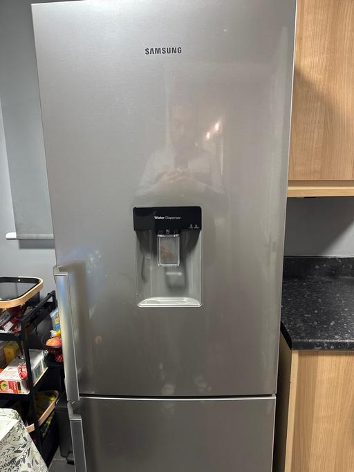 Buy & Sell Seacroft Leeds - Photos for Samsumg fridge freezer