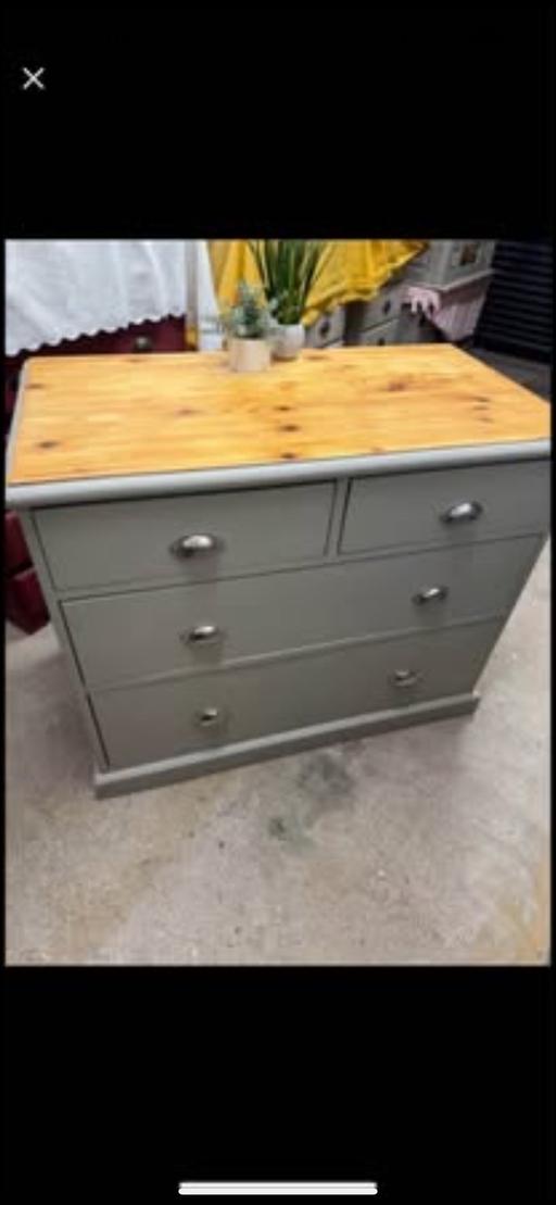 Buy & Sell Hoobrook Wyre Forest - Photos for Pine chest of drawers
