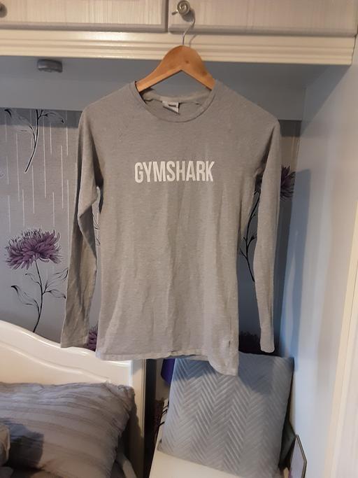 Buy & Sell Rainstorth Rotherham - Photos for Mens Gymshark Top