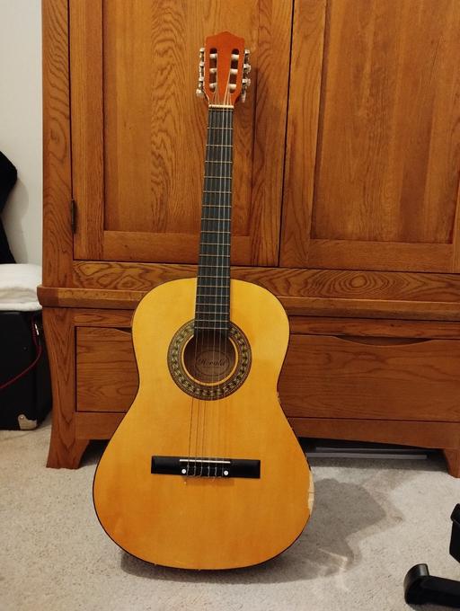 Buy & Sell Astwood Bank Redditch - Photos for classical kids guitar with a black case