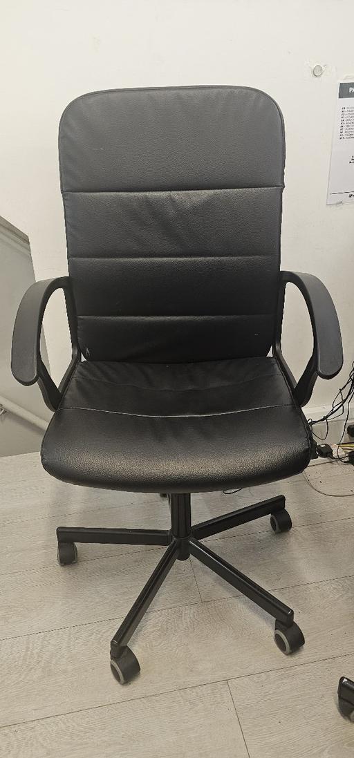 Buy & Sell Tooting Bec South West London - Photos for Chair