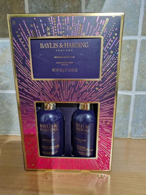 Buy & Sell Prescot Knowsley - Photos for New Limited Edition Baylis & Harding Gift Set