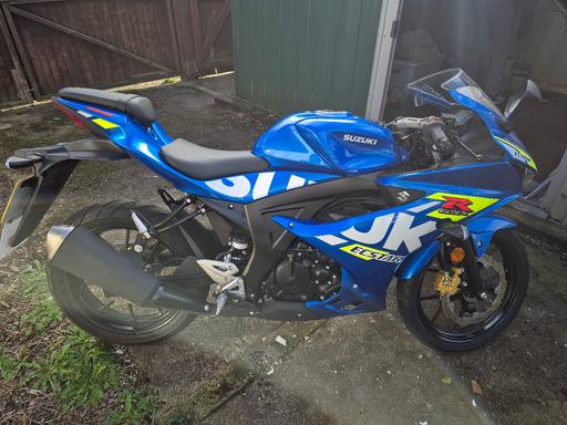 Vehicles Selly Oak Birmingham - Photos for suzuki 125cc