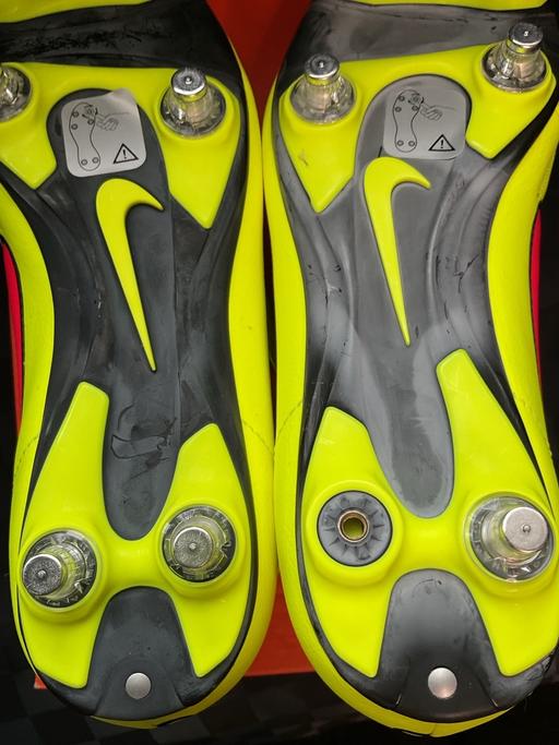 Buy & Sell Wednesbury Sandwell - Photos for BNIB BOXED NEW FOOTBALL BOOTS SIZE UK 4