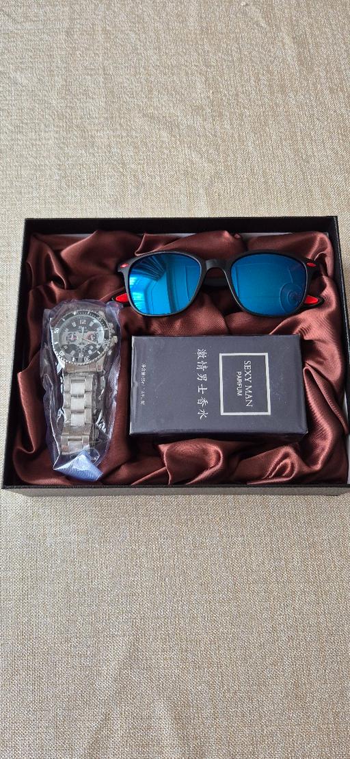 Buy & Sell Golders Green North West London - Photos for A Magnificent 3 Piece Gift Set 4 Men