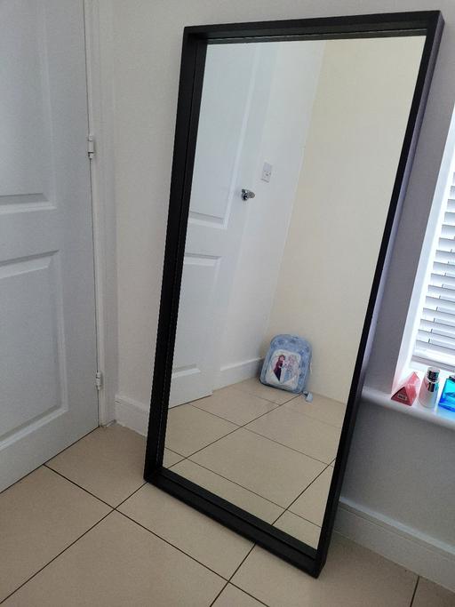 Buy & Sell Swan Village Sandwell - Photos for Beautiful Tall Mirror - reduced!