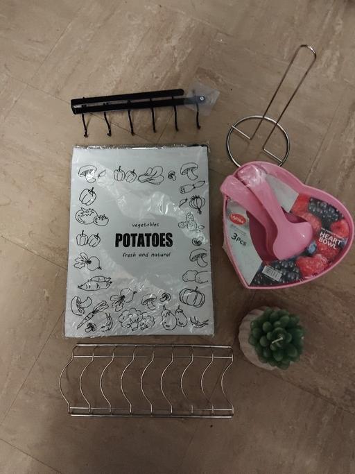 Buy & Sell Stow Heath Wolverhampton - Photos for New 6 Kitchen Items.