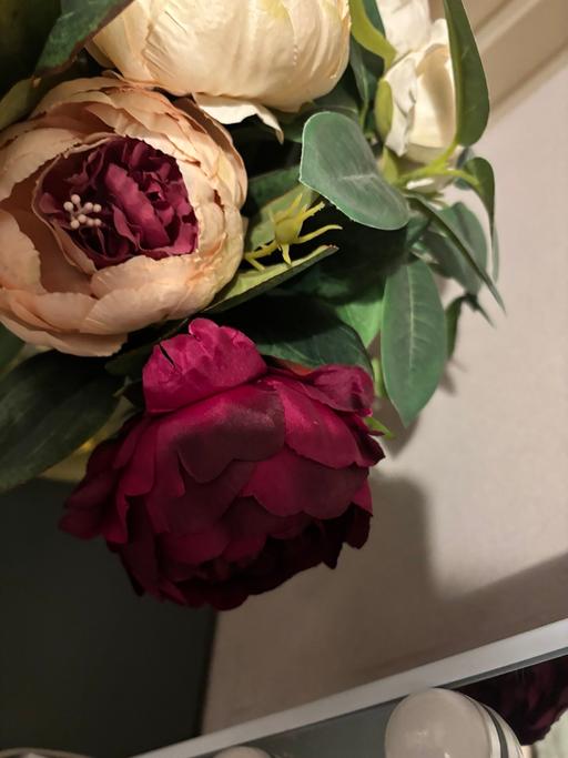 Buy & Sell Bartley Green Birmingham - Photos for Big vase of artificial peonies