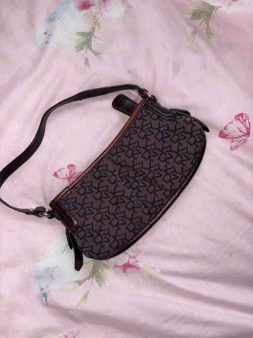 Buy & Sell Old Kent Road South East London - Photos for DKNY micro hand bag!